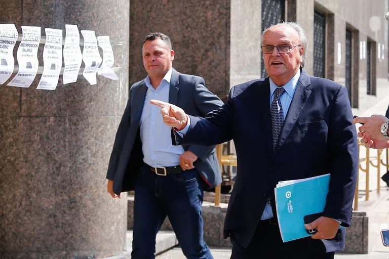 0fd4db19-235d-4da2-a174-a5c412e69961