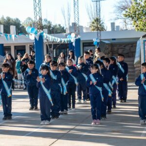 Acto por el Día de la Bandera en la Escuela Clotilde del Valle de Ubeda de RIVADAVIA 1fe73998-cc25-45f9-a33d-b583dc3732c0