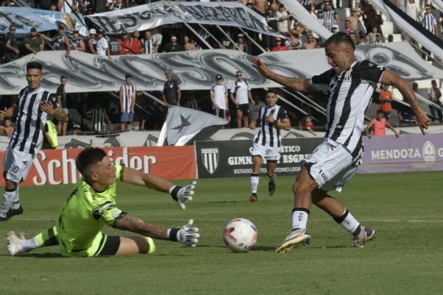Cayó el invicto de Gimnasia: 0-1 con Belgrano Gim 0 - Bel 1