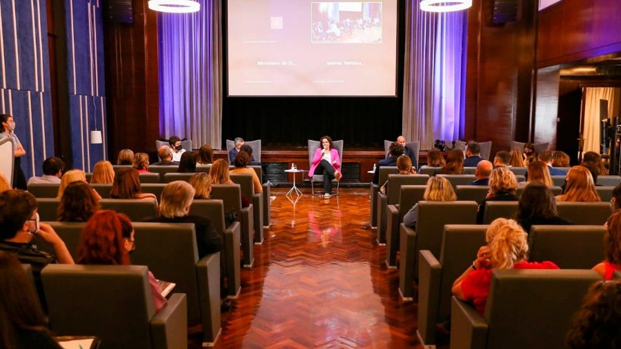 Una de cada tres mipymes es liderada por mujeres mujeres