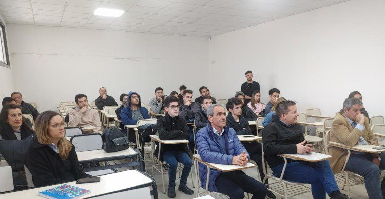 Cloud-Academy-capacitacion