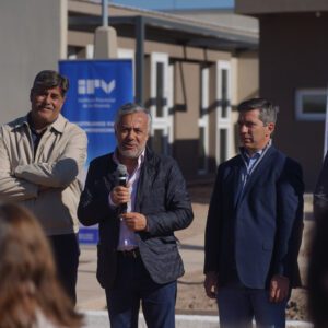 El Gobierno entregó viviendas bioclimáticas en Junín y consolida su política habitacional con innovación y sustentabilidad DSC08062