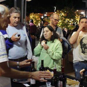 Degustación de Vinos en el Mercado Municipal (8)