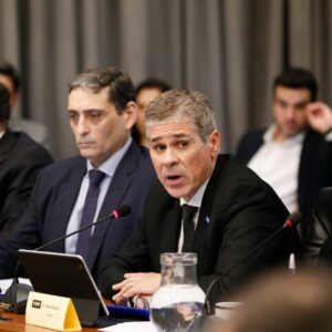 Diputados: YPF defendió el Régimen de Promoción del Gas Natural Licuado Diputados – YPF portada