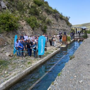 Alfredo Cornejo en el búnker de Cambia Mendoza y La Libertad Avanza en Maipú