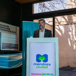 CIUDAD de MENDOZA lanzó una nueva propuesta turística y patrimonial: el Pasaporte Sanmartiniano IMG_7676