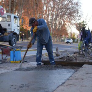 Junín ejecuta importantes obras urbanistas en Los Barriales Junin 1