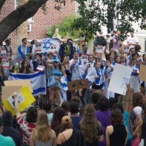 MG_2418-Enhanced-NR-600x400