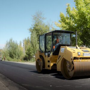 Avances en Obras de Pavimentación: Mejorando la Conectividad y el Desarrollo Productivo de TUPUNGATO Obra-Asfaltica-Tgto