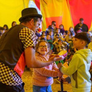GUAYMALLÉN sigue celebrando las infancias con "Peques en Vacaciones": actividades gratuitas para toda la familia Peques en Vacaciones (3)
