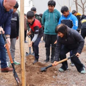 Plantando-futuro-Ugarteche-1080x675