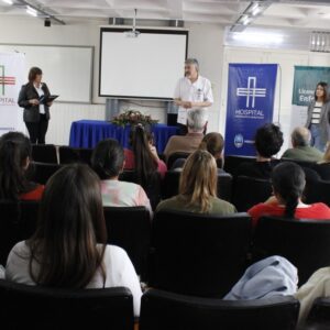 Primera-Clase-Presencial-de-la-Licenciatura-en-Enfermeria-en-Alvear-1200x674