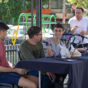 Las Heras: Radio Municipal, una herramienta para acercar a la comunidad Radio Municipal 1