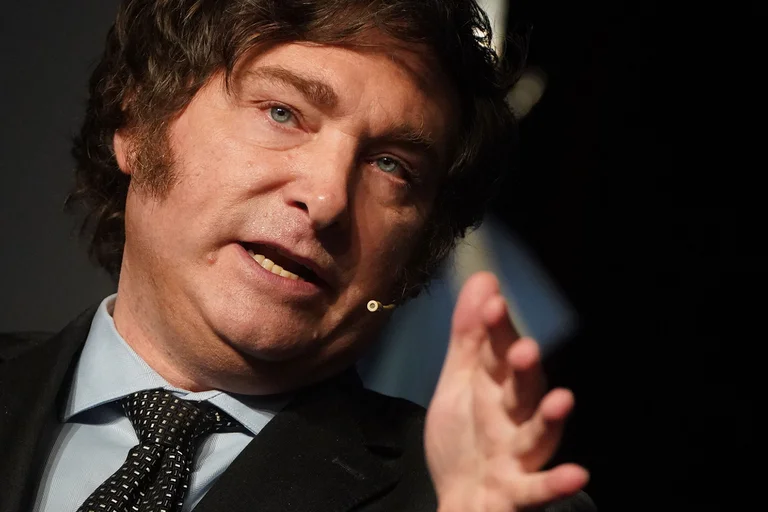 Javier Milei dijo cuánto se tardaría en bajar la inflación si es electo VITMPRFUL5EIBDOUK3BAMVP5ZU