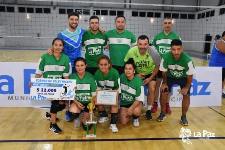La Paz, a full con el Voley WhatsApp Image 2022-11-30 at 11.44.44 (1)