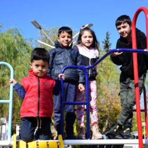 En SANTA ROSA vecinos de El Marcado ya disfrutan de su renovada plaza WhatsApp-Image-2024-05-20-at-09.42.54-1024×682