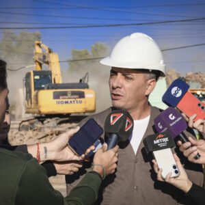 Seguridad pública: la Municipalidad de GUAYMALLÉN demolió un “aguantadero” en Rodeo de la Cruz demolicion-4