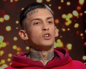 El tenso momento de L-Gante en el aire eC6AJPU7S_360x240__1