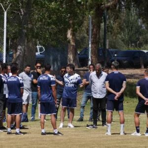 Independiente Rivadavia ya entrena con De Paoli como DT entrenamiento-independiente-rodolfo-paoli-plantel-1jpg