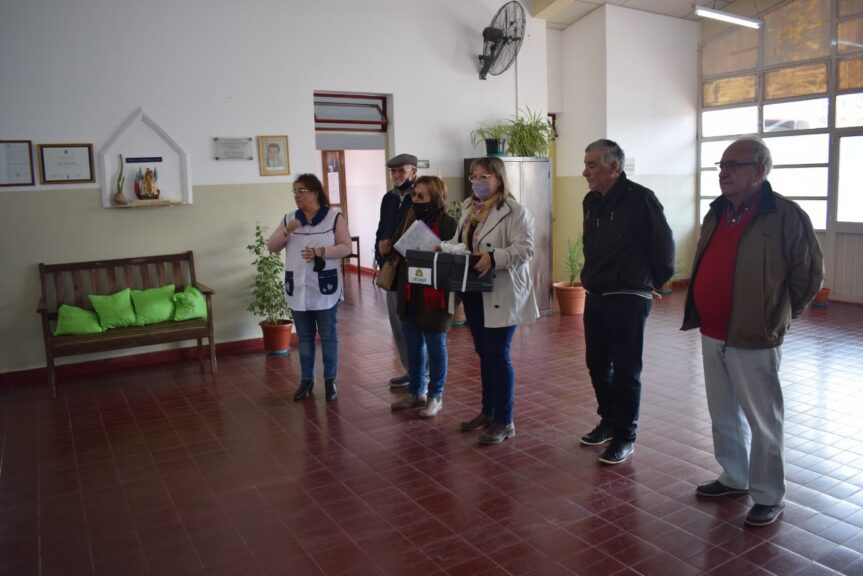 esc_amado_sad_fundacion_bandera_provincial_01