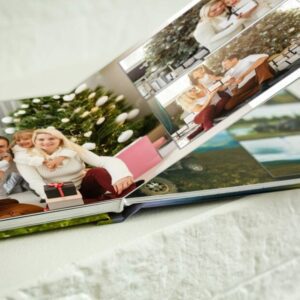 libro-fotos-fotos-navidenas-min-scaled-e1689770198593