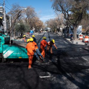 Con más del 50% de las obras ejecutadas, avanza el plan de reconstrucción de calles que mejora la CIUDAD DE MENDOZA con planificación estratégica pc4