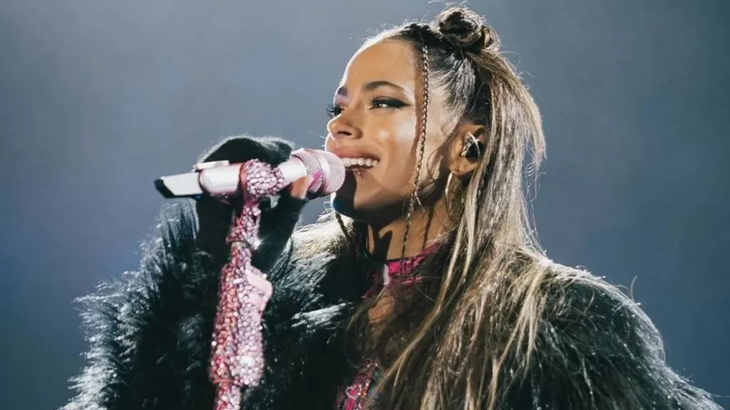 “No quiero mirar, voy a tener pesadillas”, Conductores de Paraguay Criticaron el cuerpo de Tini. tini-stoesseljpg